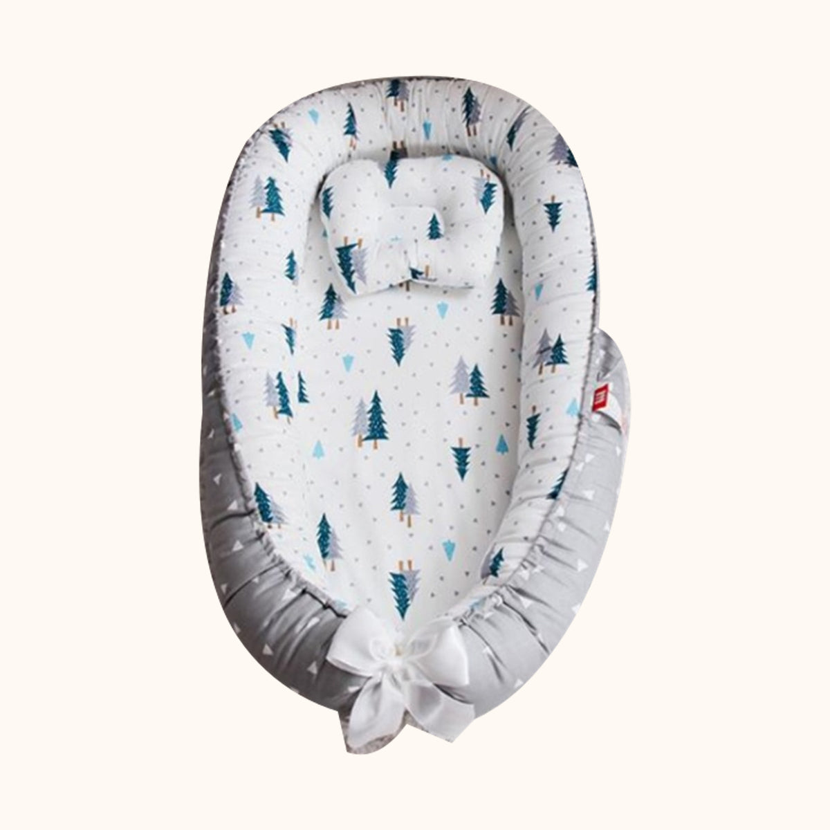 Babynest med avtagbar klädsel – Utförande J / 50 × 85 cm